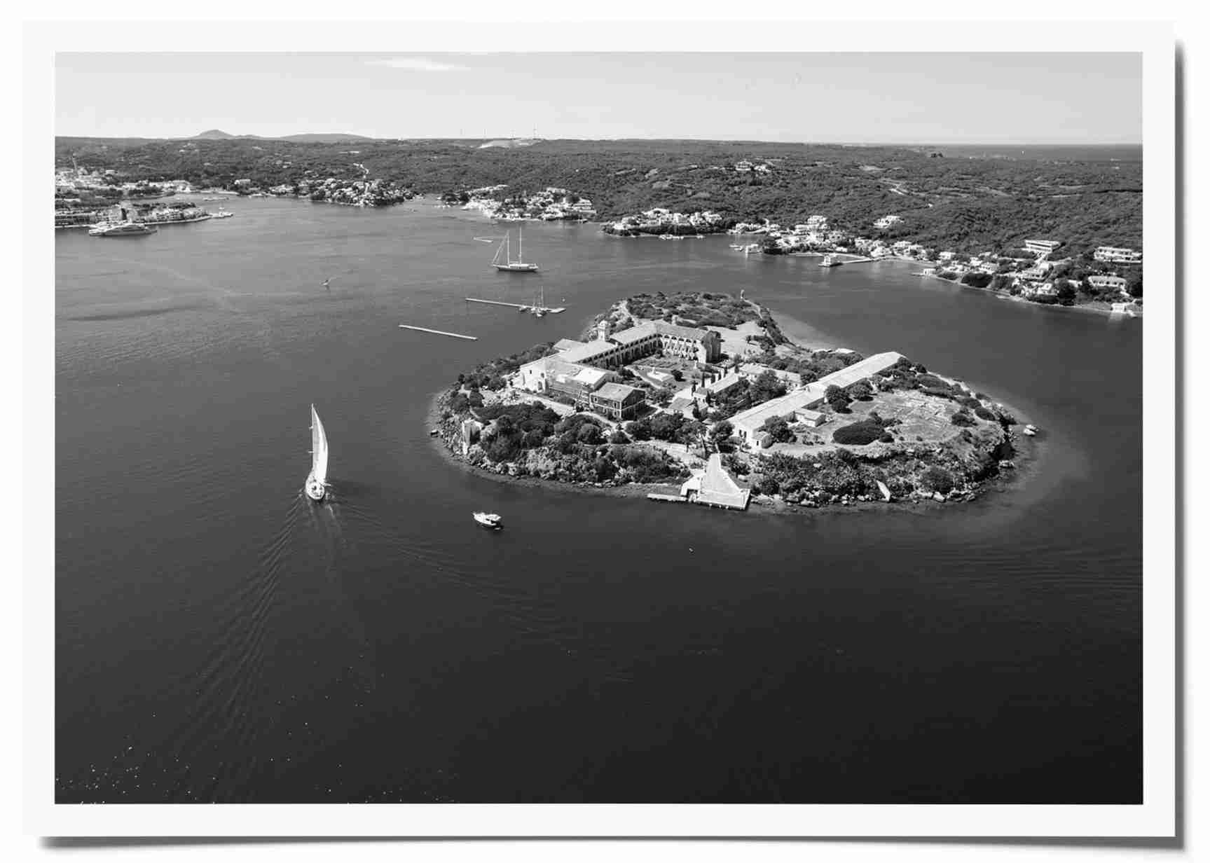 international art exhibits